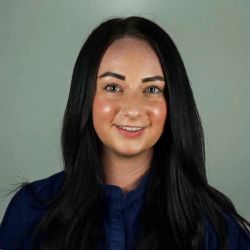 Tooth Doctor | Meet The Pain Free Team Aimee