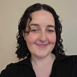 Tooth Doctor | Meet The Pain Free Team Molly tooth doc